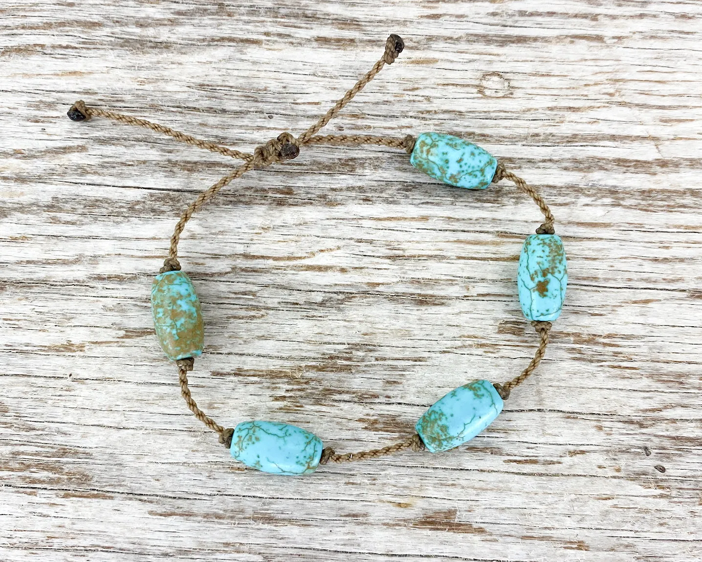 Bracelet-1061-Turquoise Magnesite Barrel