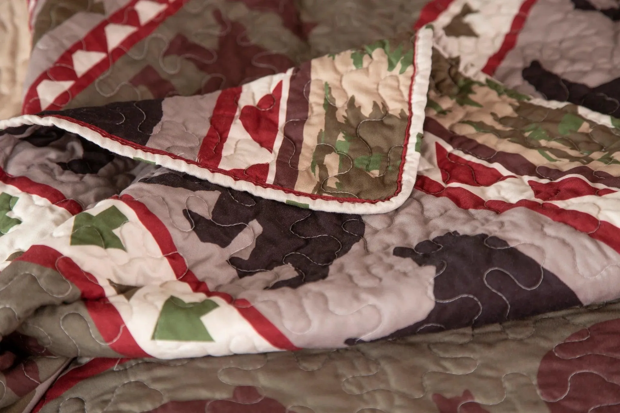 Cabin Life Quilt Set