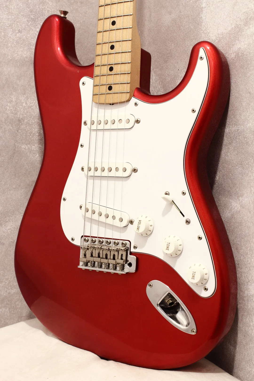 Fender Japan Standard Stratocaster ST43 Candy Apple Red 2008