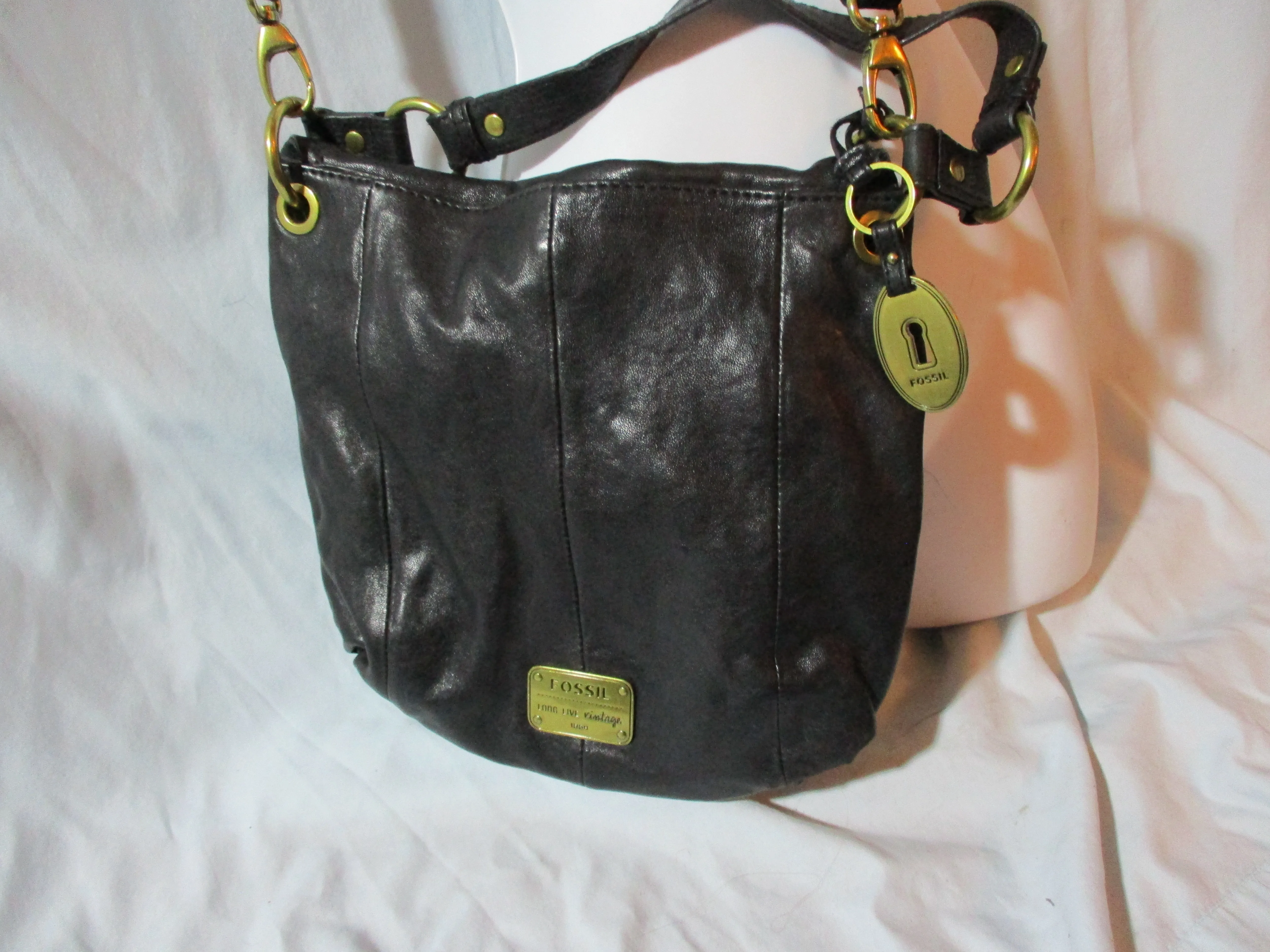 FOSSIL Leather Hobo Handbag Satchel Purse Shoulder Bag Crossbody BLACK