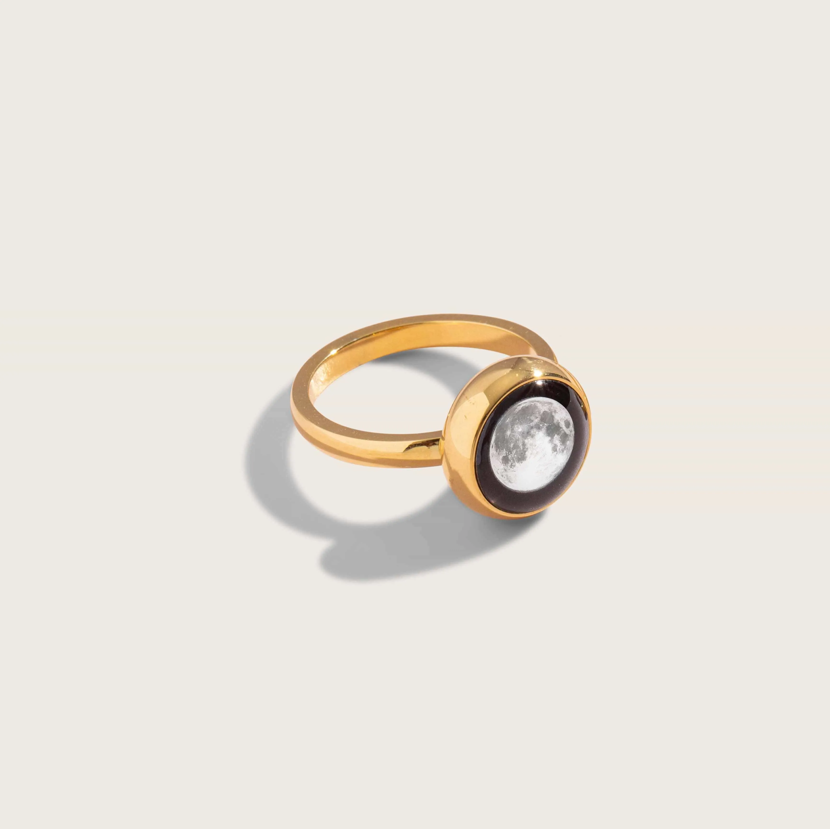 Mini Simplicity Ring in Gold - Size 5