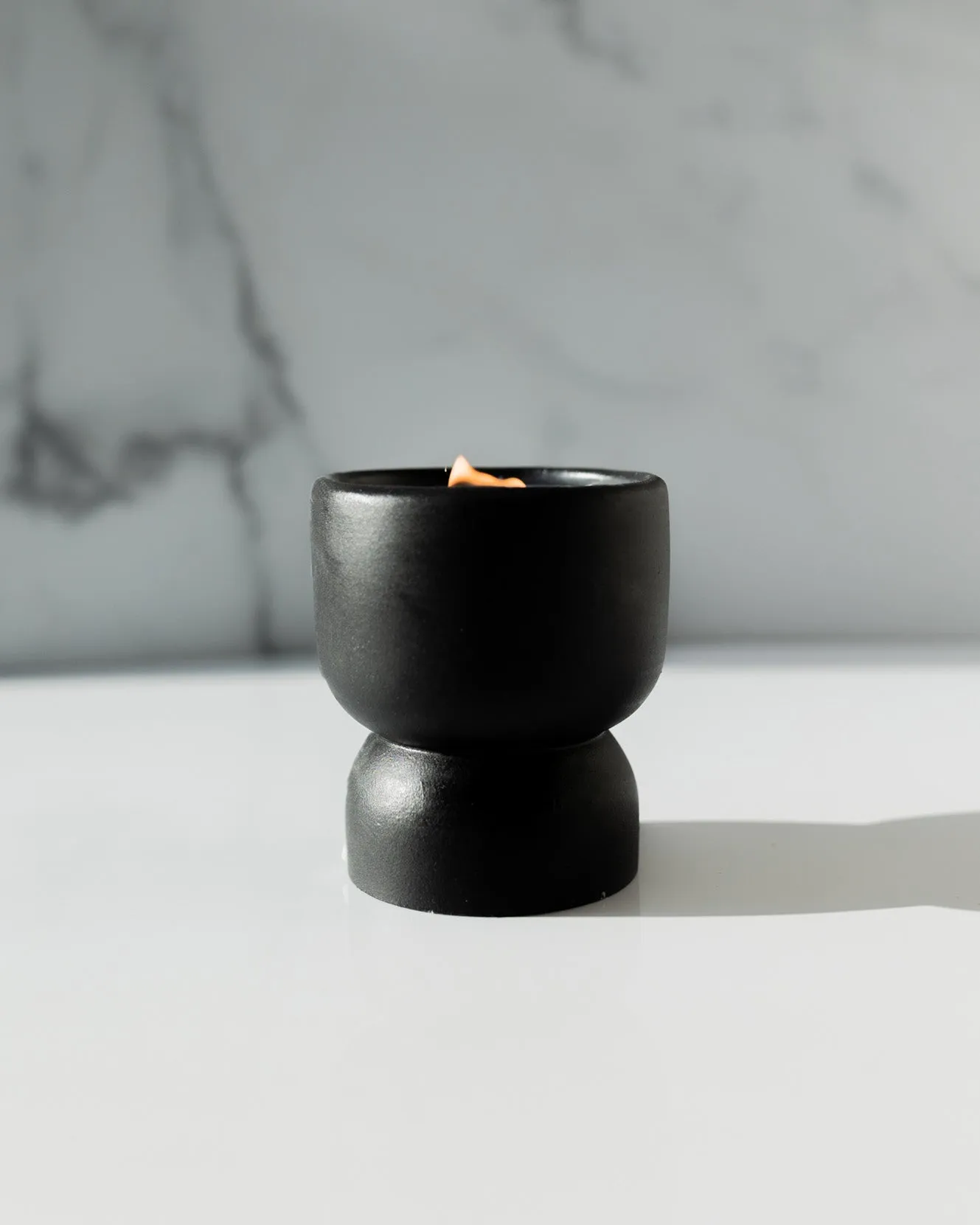 Pause Coconut Soy Candle - Black Pedestal