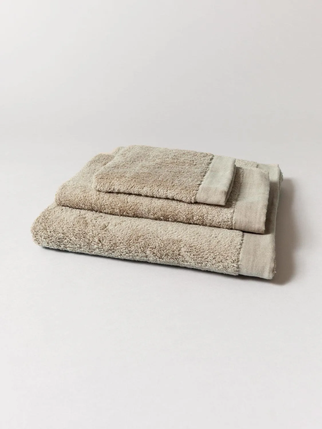 Primavera Towel, Rustic Linen